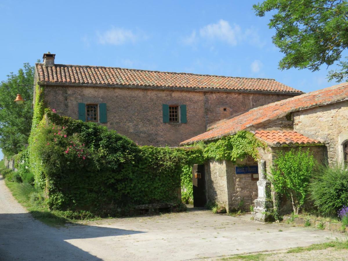 Le Presbytere De Montaigut Montegut  Luaran gambar